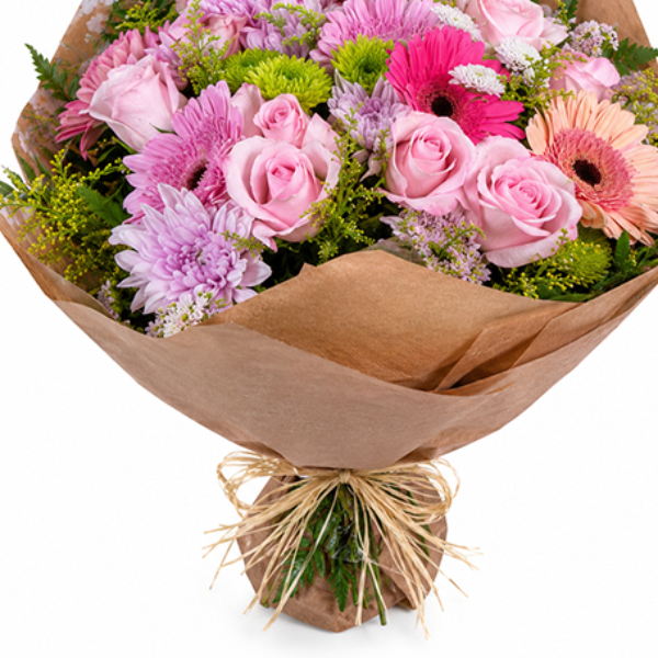 Buqu� de flores do Campo com Rosas em Tons Rosados