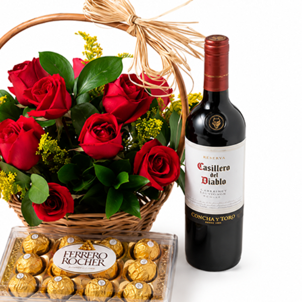 Combo Vinho Cassilero Del Diablo Rosas e Chocolate